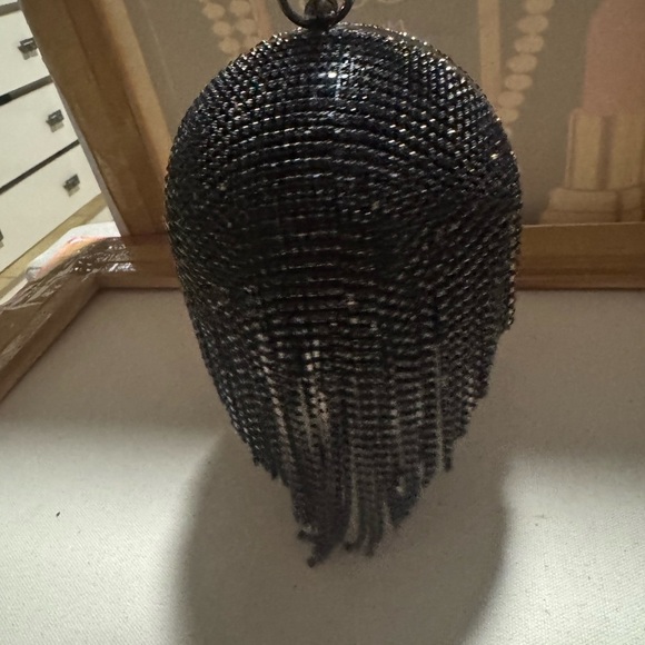 Black Chain Fringe Bag - Picture 10 of 10